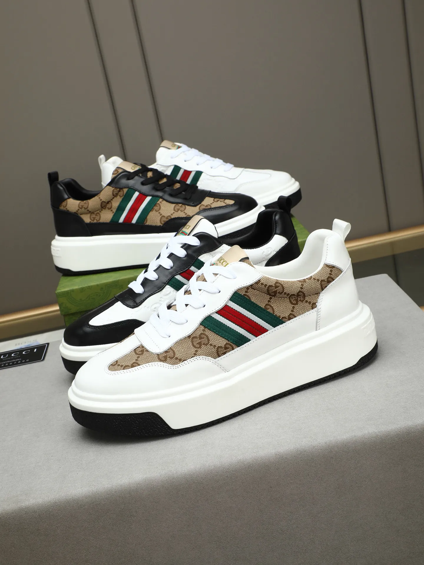 Men's shoes 💰480 New men's shoes GUCCI Fashion trend Made of first-layer calfskin ➕ washed sheep lining! The foot feels super comfortable and the workmanship is impeccable. Foam ultra-light outsole, size: 38-44 (45 customized) 4 colors to choose from!